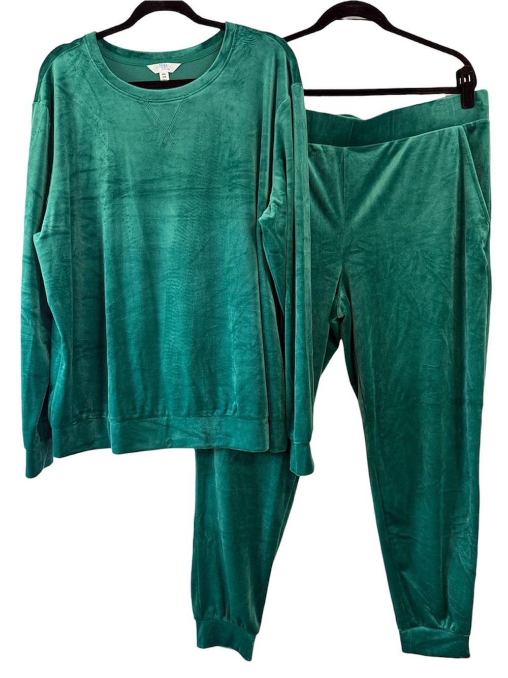 Time and Tru Green Velour Sweatshirt and Jogger Set